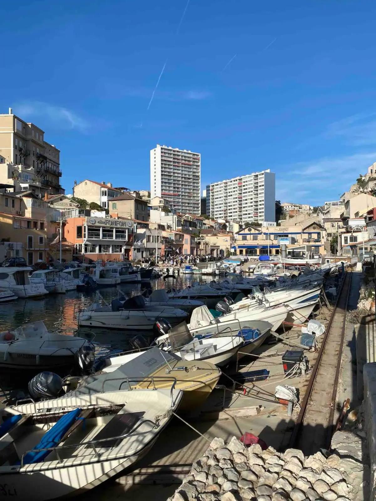 Superb 56 M Near Vieux-port And The Panier Marseille